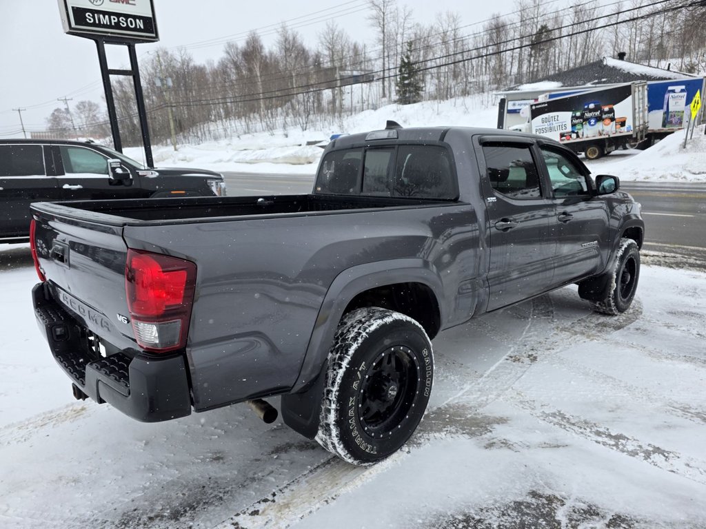 Toyota Tacoma  2020 à Gaspé, Québec - 7 - w1024h768px