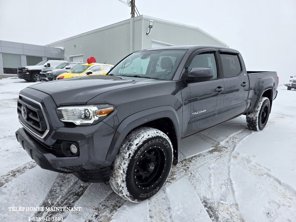 2020 Toyota Tacoma in Gaspé, Quebec - 1 - w1024h768px