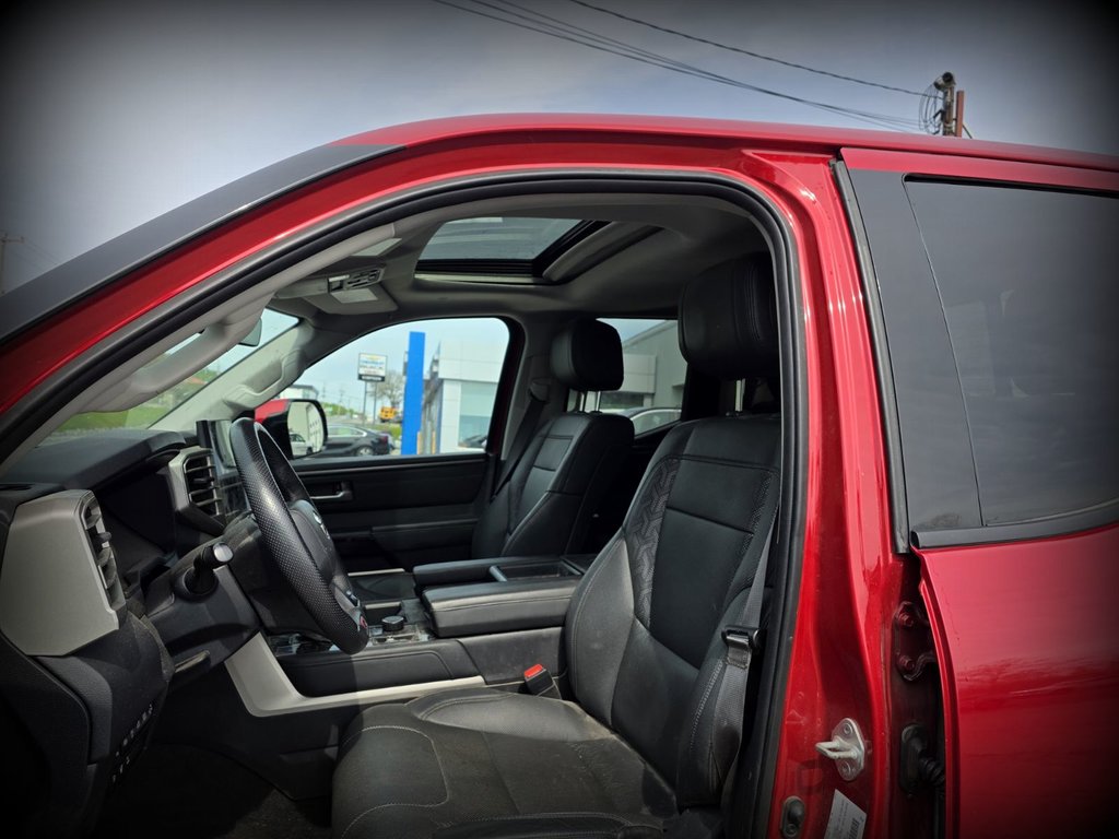 Toyota Tundra  2022 à Gaspé, Québec - 14 - w1024h768px