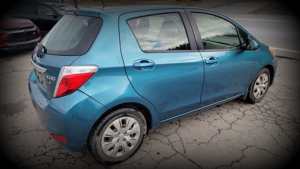 2012 Toyota Yaris in Gaspé, Quebec - 6 - w1024h768px