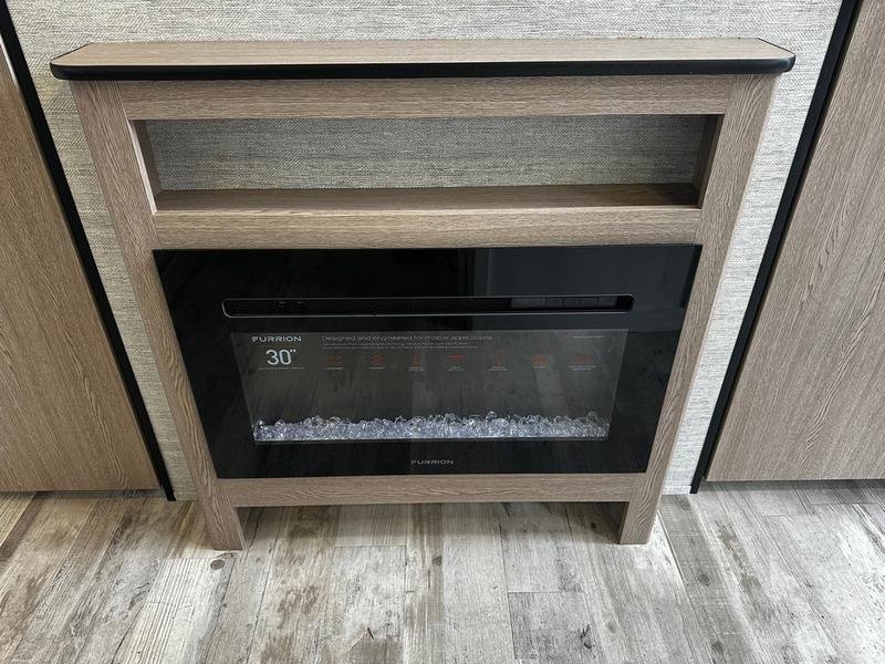 2025 Gulf Stream Conquest BUNKHOUSE - SOFA/DINETTE SUPER SLIDE - FRONT QUEEN in Winnipeg, Manitoba - 23 - w1024h768px
