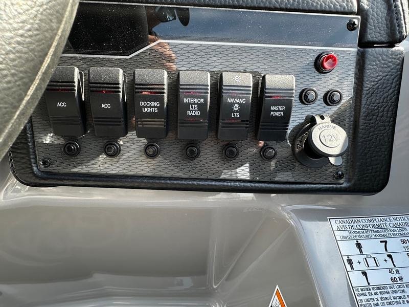 2025 MONTEGO BAY 8518 Deluxe Cruising in Winnipeg, Manitoba - 21 - w1024h768px