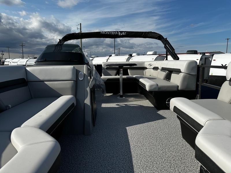 2025 MONTEGO BAY 8518 Deluxe Cruising in Winnipeg, Manitoba - 7 - w1024h768px