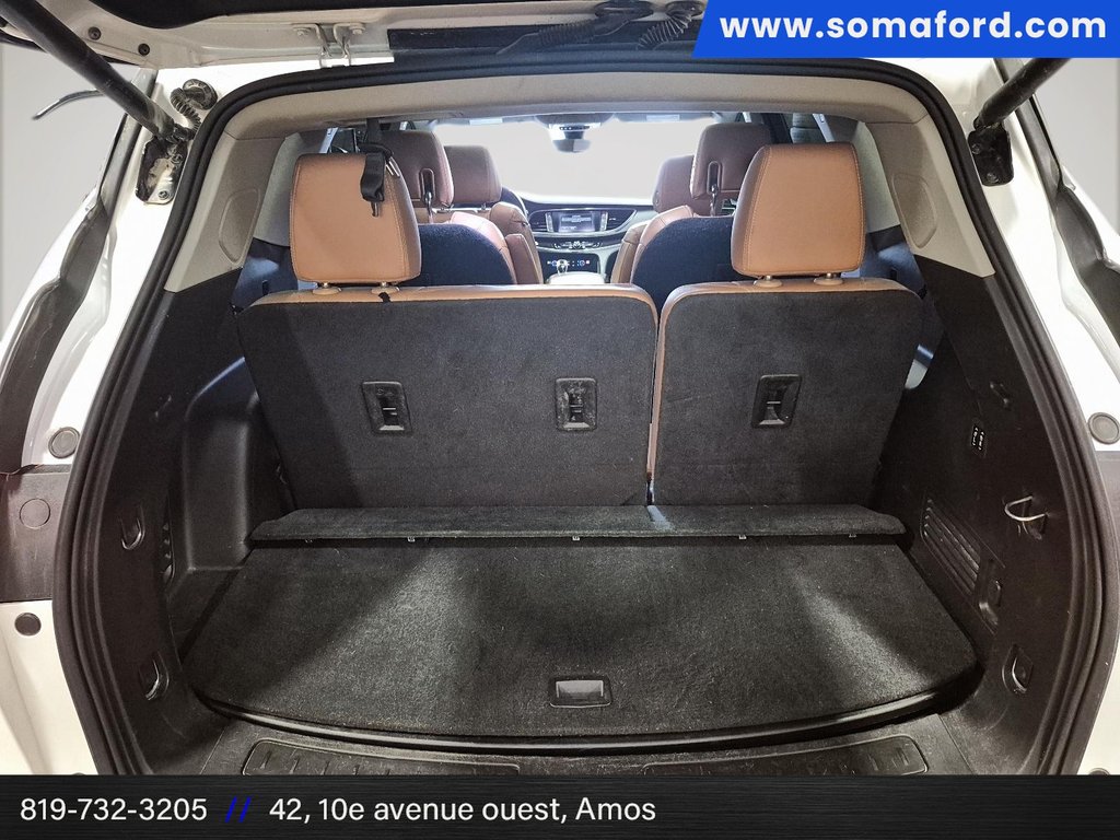 Buick Enclave Premium 2018 à Amos, Québec - 6 - w1024h768px