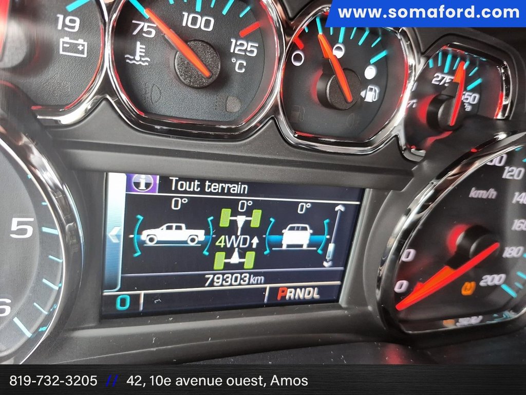 2017 Chevrolet Silverado 1500 High Country in Amos, Quebec - 13 - w1024h768px