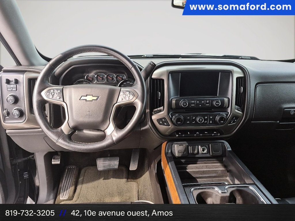 2017 Chevrolet Silverado 1500 High Country in Amos, Quebec - 10 - w1024h768px