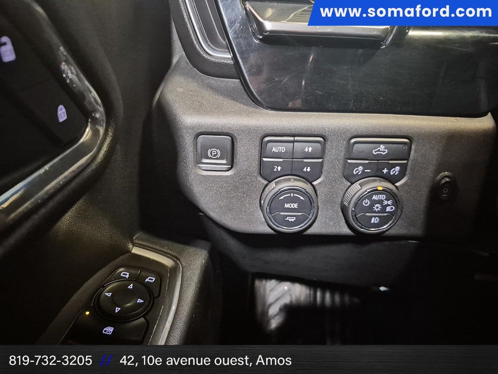 Chevrolet Silverado 1500 LT Trail Boss 2022 à Amos, Québec - 14 - w1024h768px