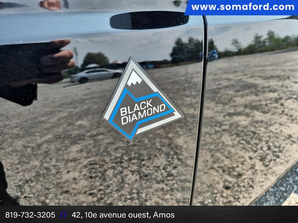 2023 Ford Bronco Black Diamond in Amos, Quebec - 6 - w1024h768px