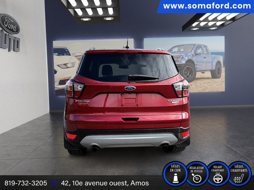 2017 Ford Escape Titanium in Amos, Quebec - 5 - w1024h768px