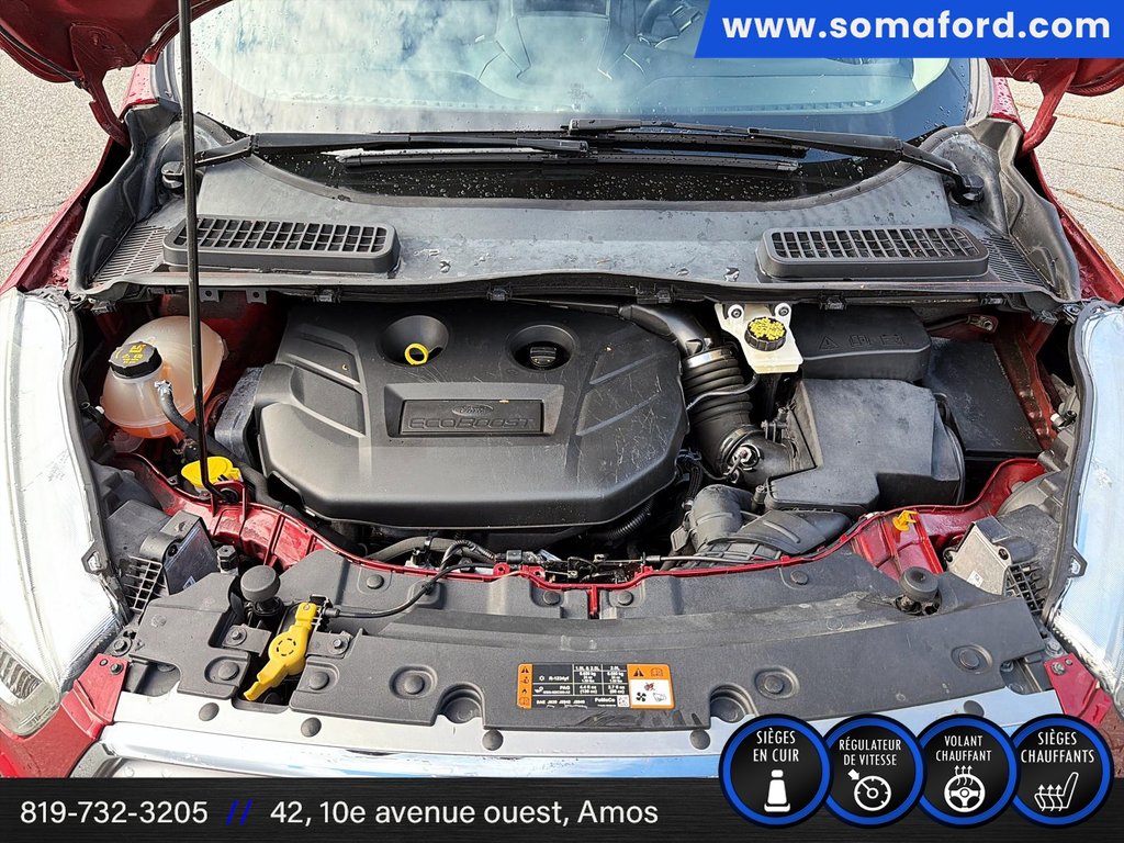 2017 Ford Escape Titanium in Amos, Quebec - 8 - w1024h768px