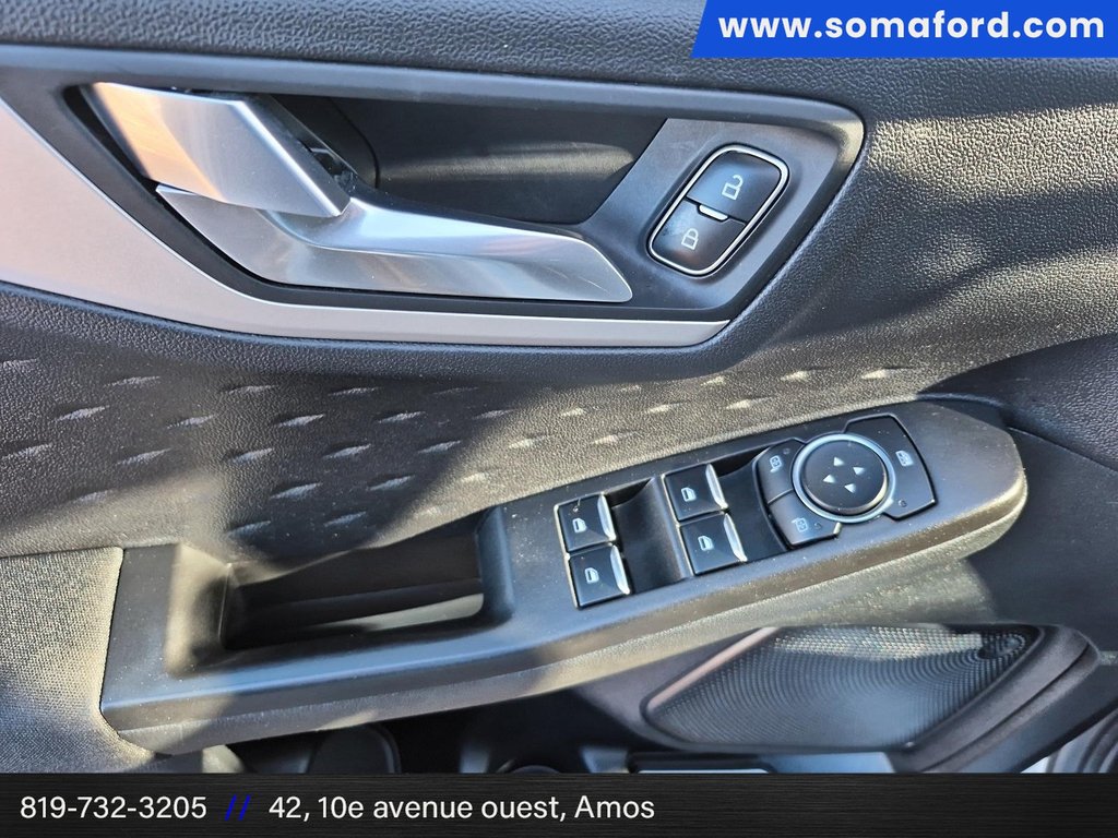 Ford Escape SE 2020 à Amos, Québec - 10 - w1024h768px