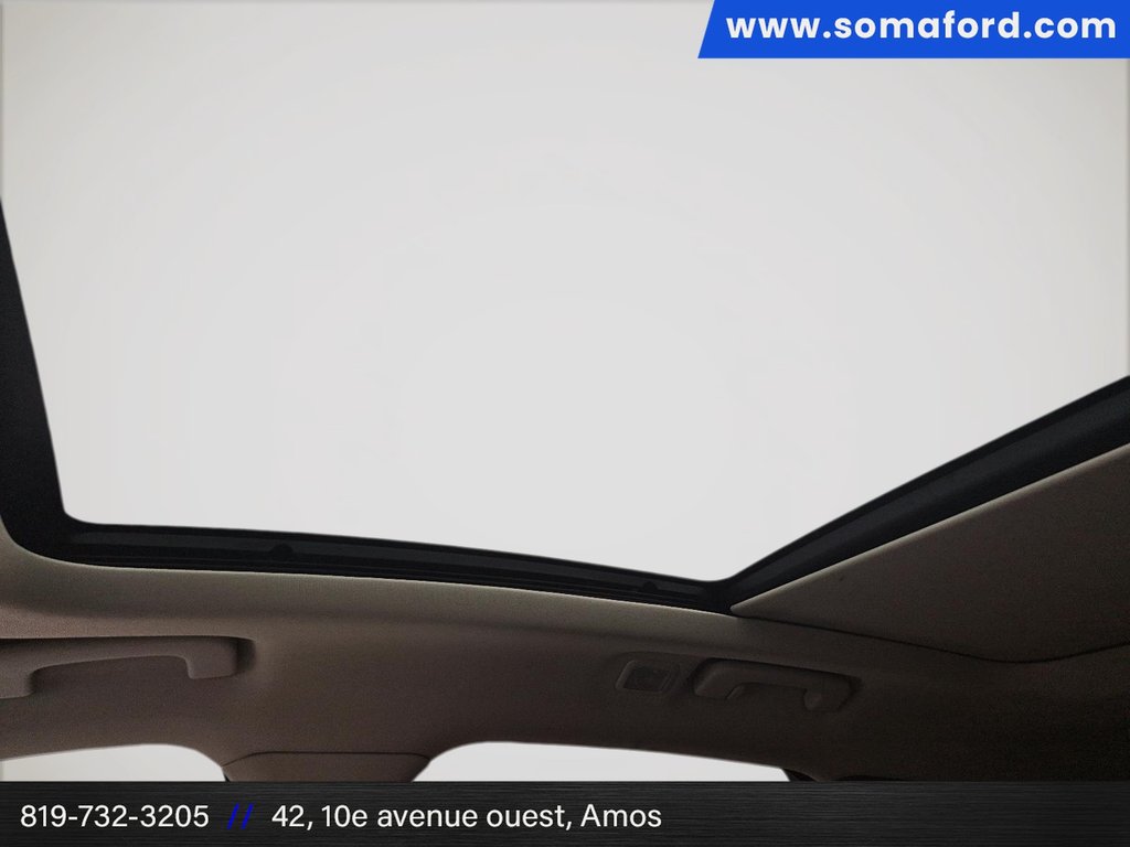 Ford Escape Titanium 2020 à Amos, Québec - 17 - w1024h768px