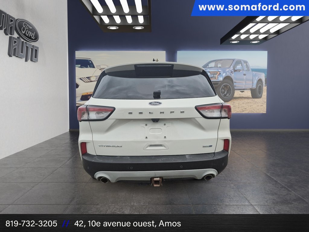 Ford Escape Titanium 2020 à Amos, Québec - 3 - w1024h768px