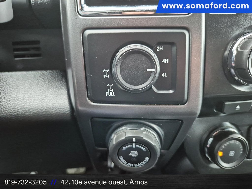 Ford F-150 XLT 2016 à Amos, Québec - 21 - w1024h768px