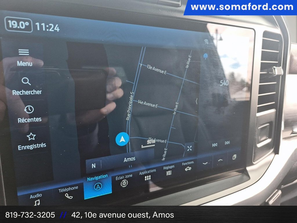 2022 Ford F-150 LARIAT in Amos, Quebec - 17 - w1024h768px