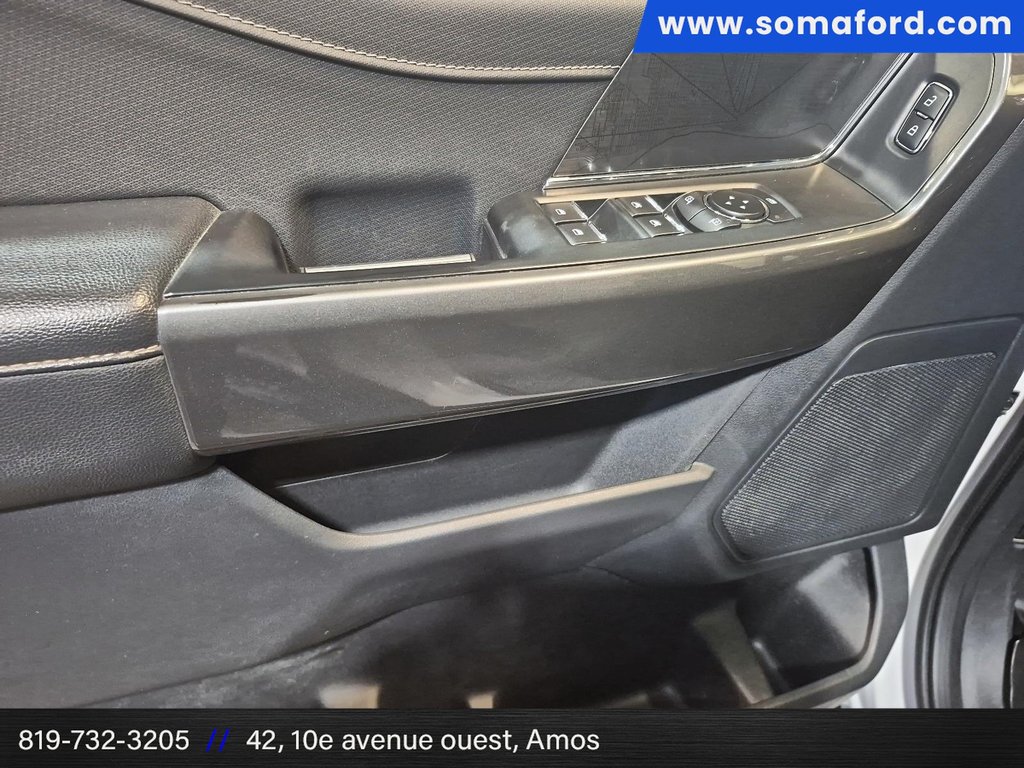 Ford F-150 XLT 2022 à Amos, Québec - 9 - w1024h768px