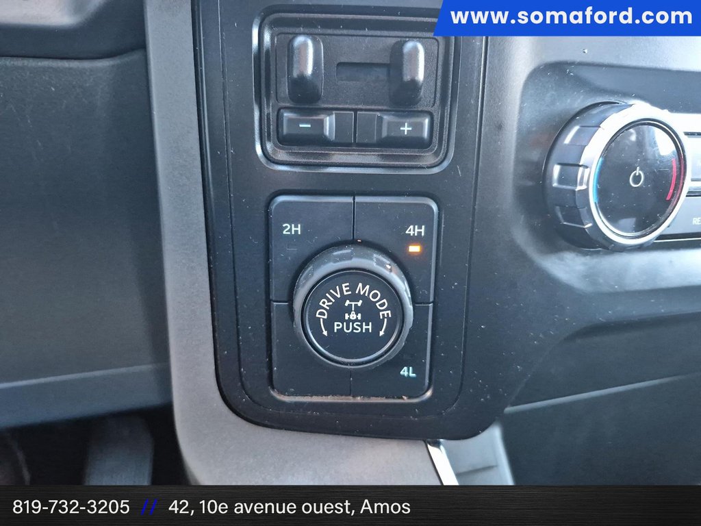 Ford F-150 XLT 2023 à Amos, Québec - 13 - w1024h768px