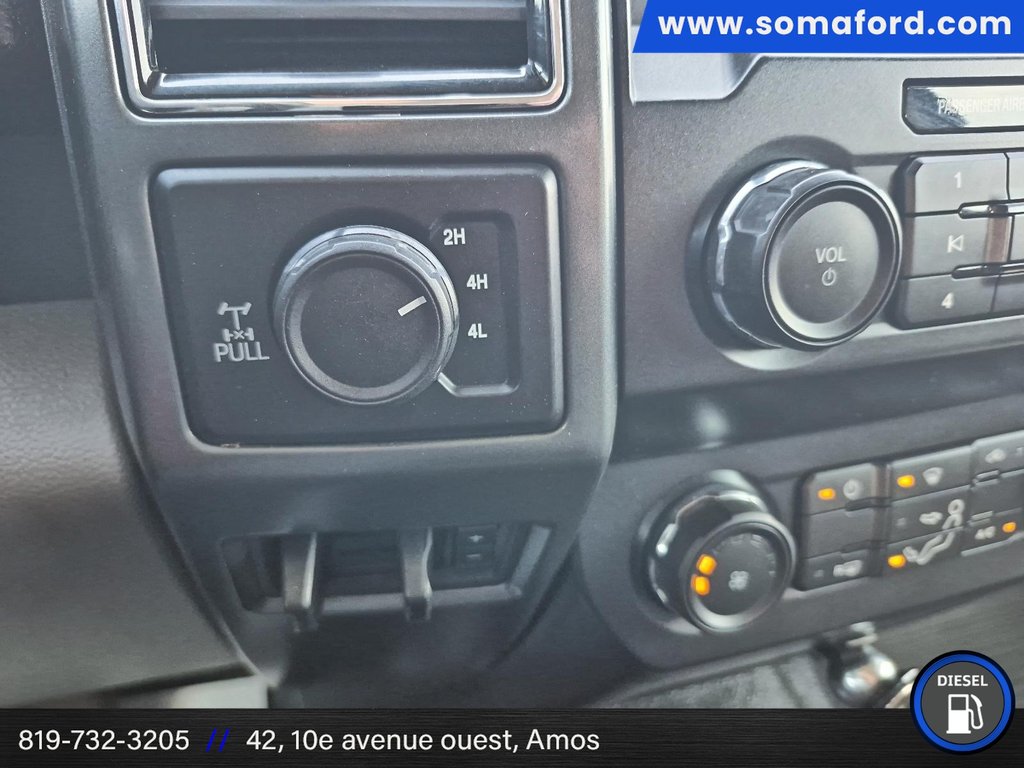 Ford Super Duty F-250 SRW  2022 à Amos, Québec - 14 - w1024h768px