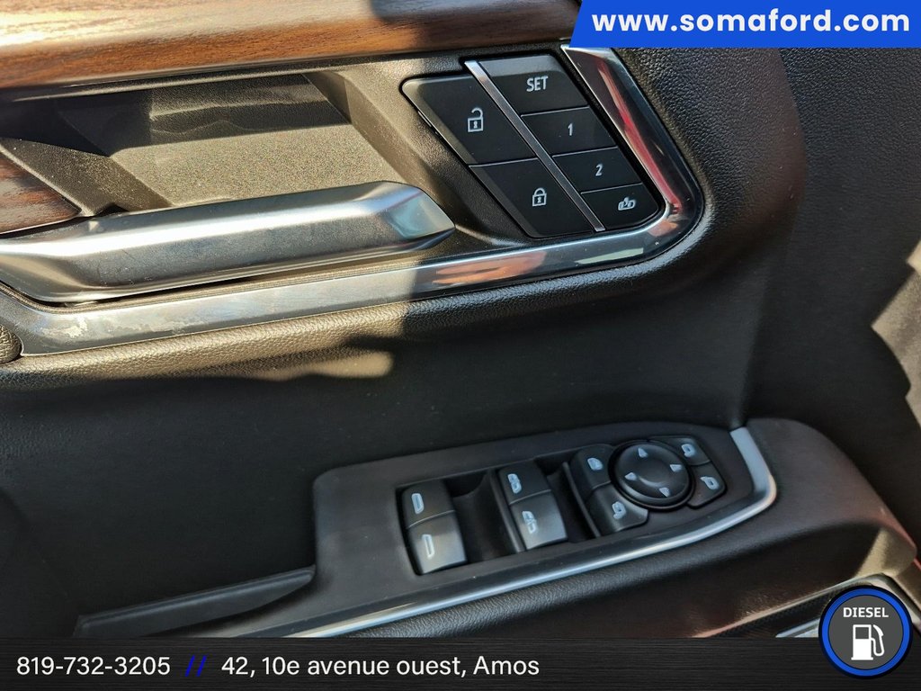 2024 GMC Sierra 1500 SLT in Amos, Quebec - 11 - w1024h768px