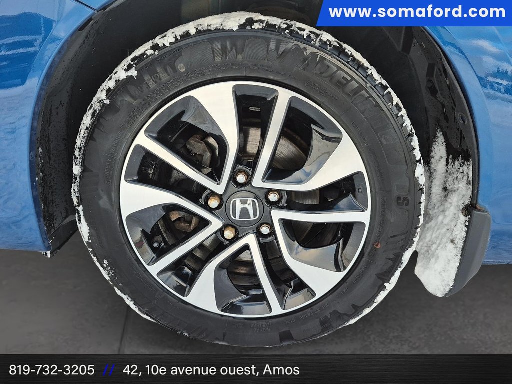 Honda Civic Sedan EX 2015 à Amos, Québec - 7 - w1024h768px