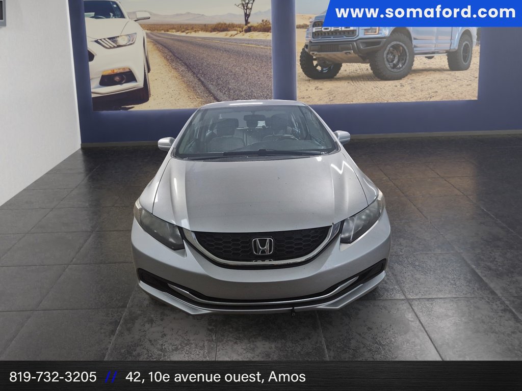 2015 Honda Civic Sedan LX in Amos, Quebec - 2 - w1024h768px