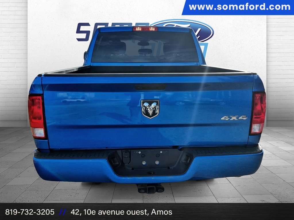 Ram 1500 Classic Express 2020 à Amos, Québec - 3 - w1024h768px