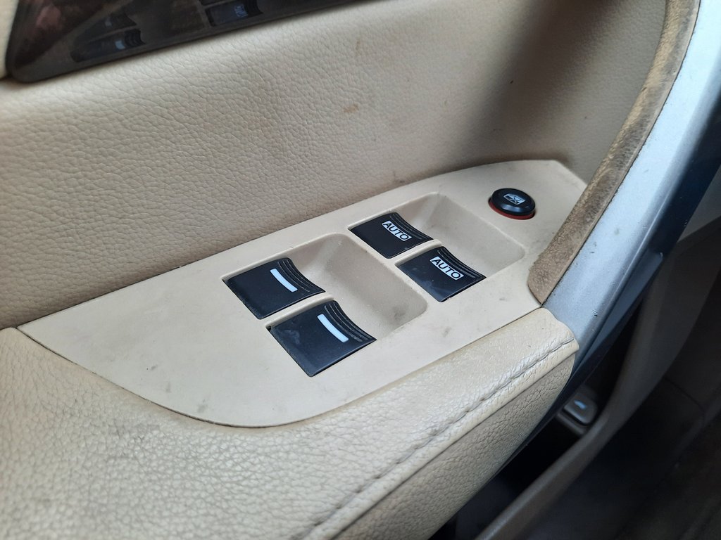 2011 Acura MDX Tech Pkg in Hebbville, Nova Scotia - 13 - w1024h768px