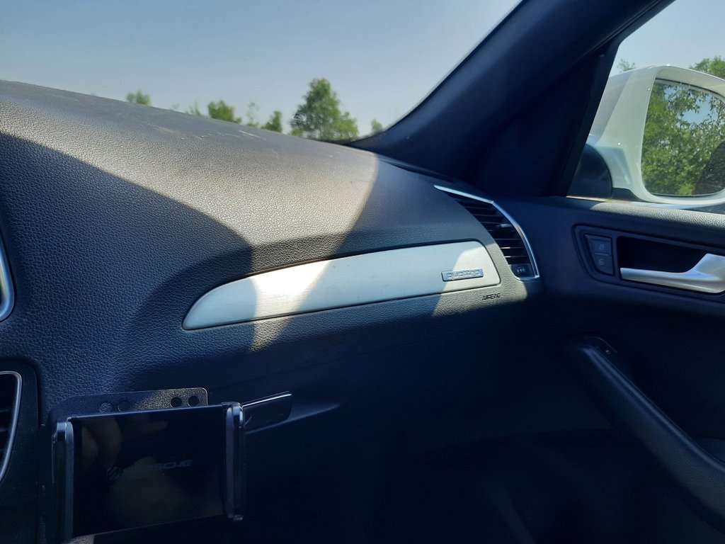 2010 Audi Q5 3.2L Premium in Hebbville, Nova Scotia - 20 - w1024h768px