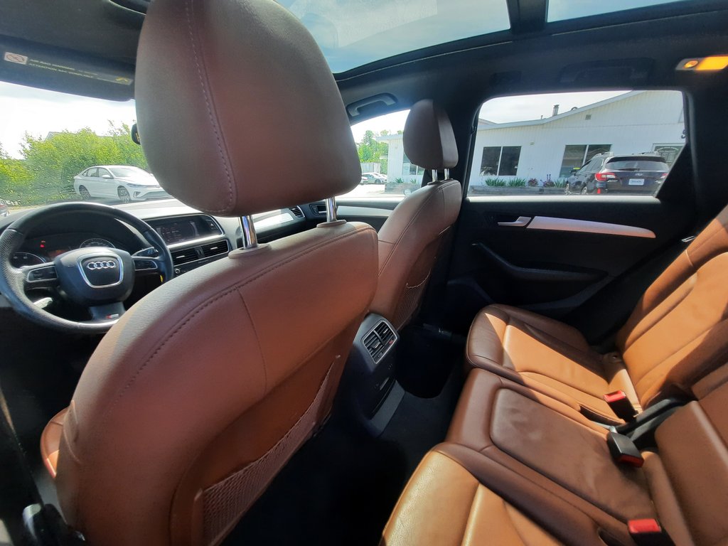 2010 Audi Q5 3.2L Premium in Hebbville, Nova Scotia - 25 - w1024h768px