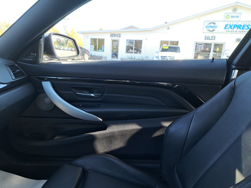 2014 BMW 4 Series 435i xDrive in Hebbville, Nova Scotia - 22 - w1024h768px