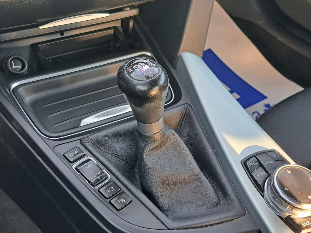 2014 BMW 4 Series 435i xDrive in Hebbville, Nova Scotia - 18 - w1024h768px