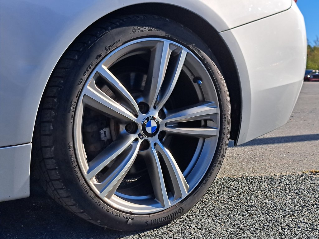 2014 BMW 4 Series 435i xDrive in Hebbville, Nova Scotia - 11 - w1024h768px