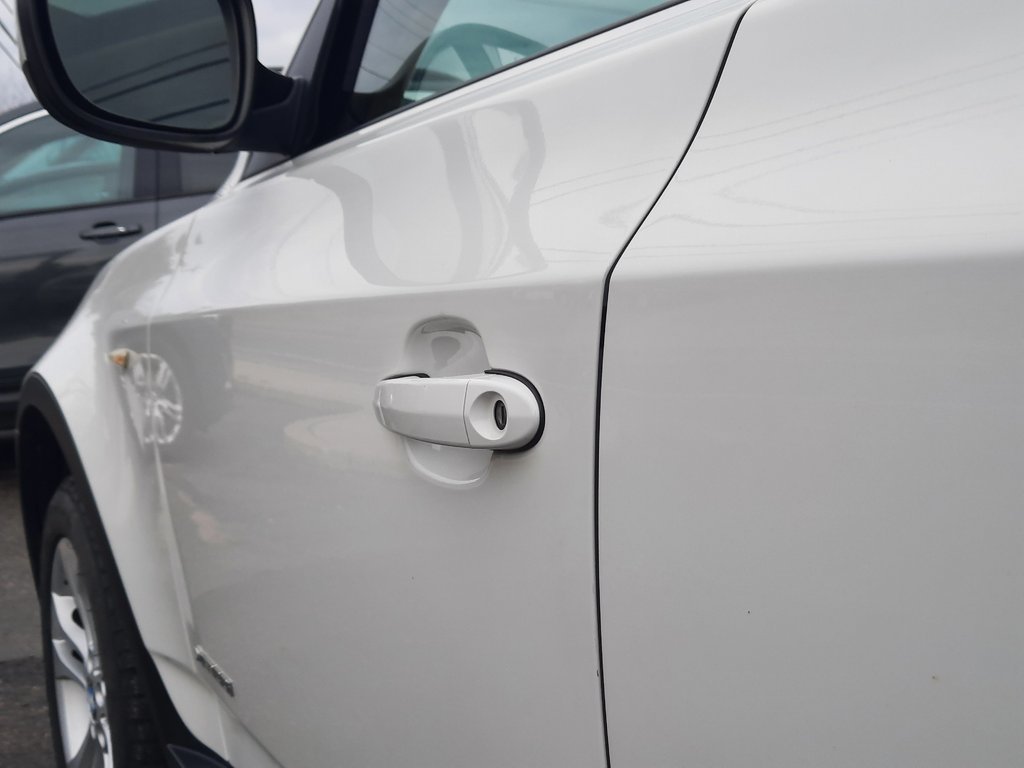 2010 BMW X3 30i in Hebbville, Nova Scotia - 10 - w1024h768px