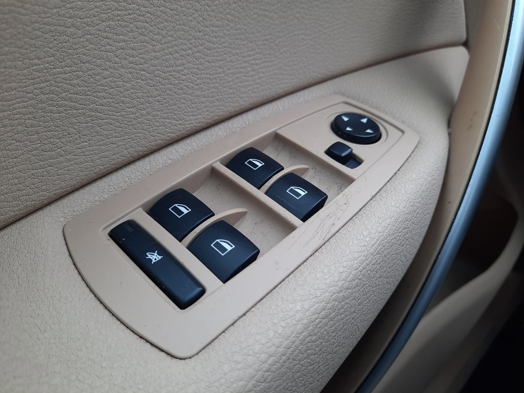 2010 BMW X3 30i in Hebbville, Nova Scotia - 11 - w1024h768px