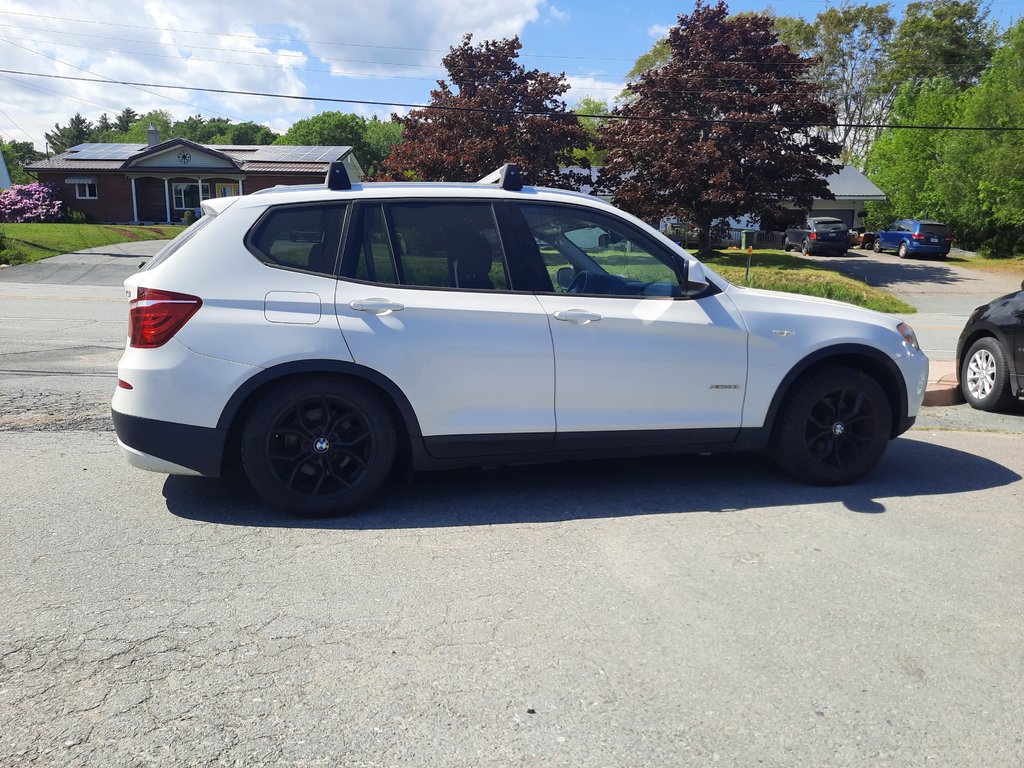 2013 BMW X3 28i in Hebbville, Nova Scotia - 6 - w1024h768px