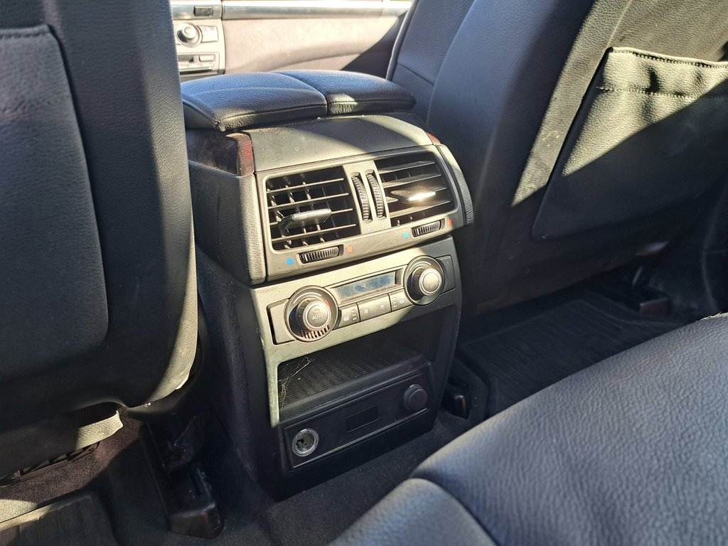 2011 BMW X5 35i in Hebbville, Nova Scotia - 24 - w1024h768px