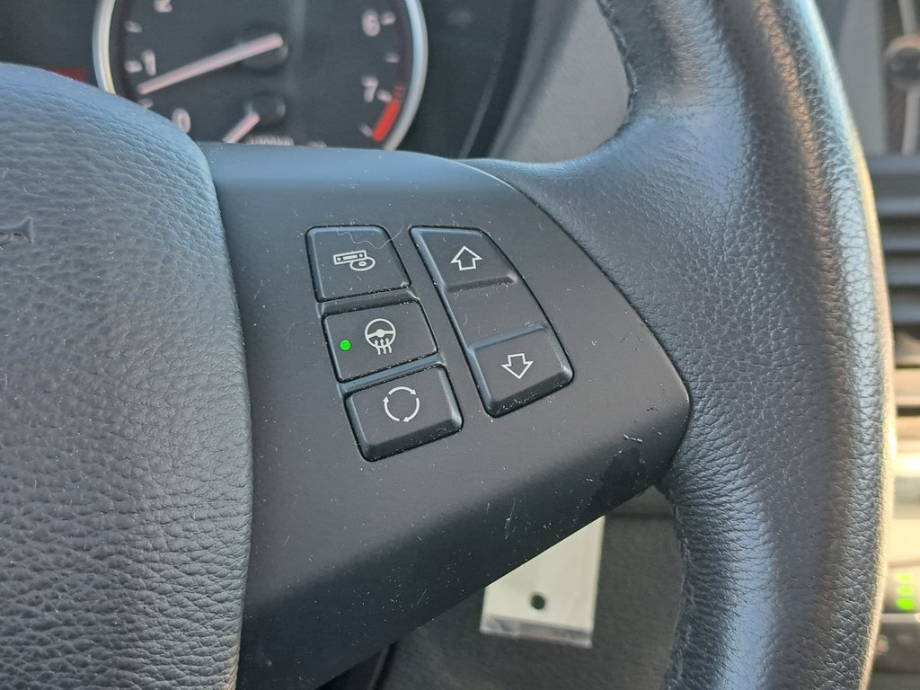 2011 BMW X5 35i in Hebbville, Nova Scotia - 11 - w1024h768px