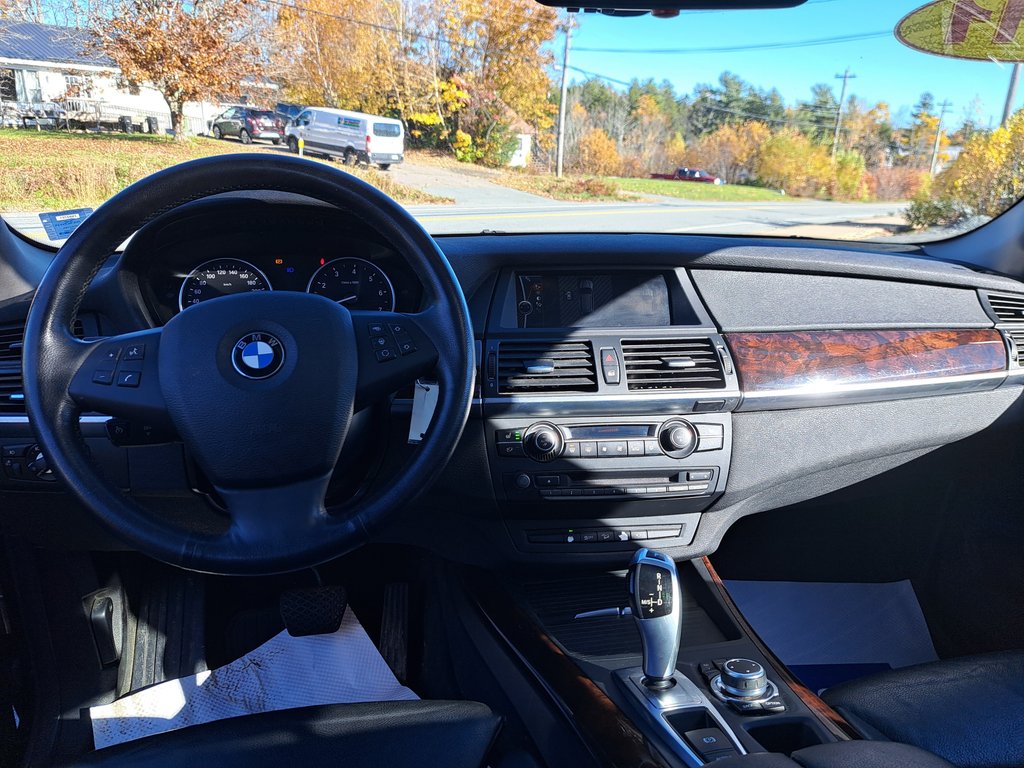 2011 BMW X5 35i in Hebbville, Nova Scotia - 25 - w1024h768px