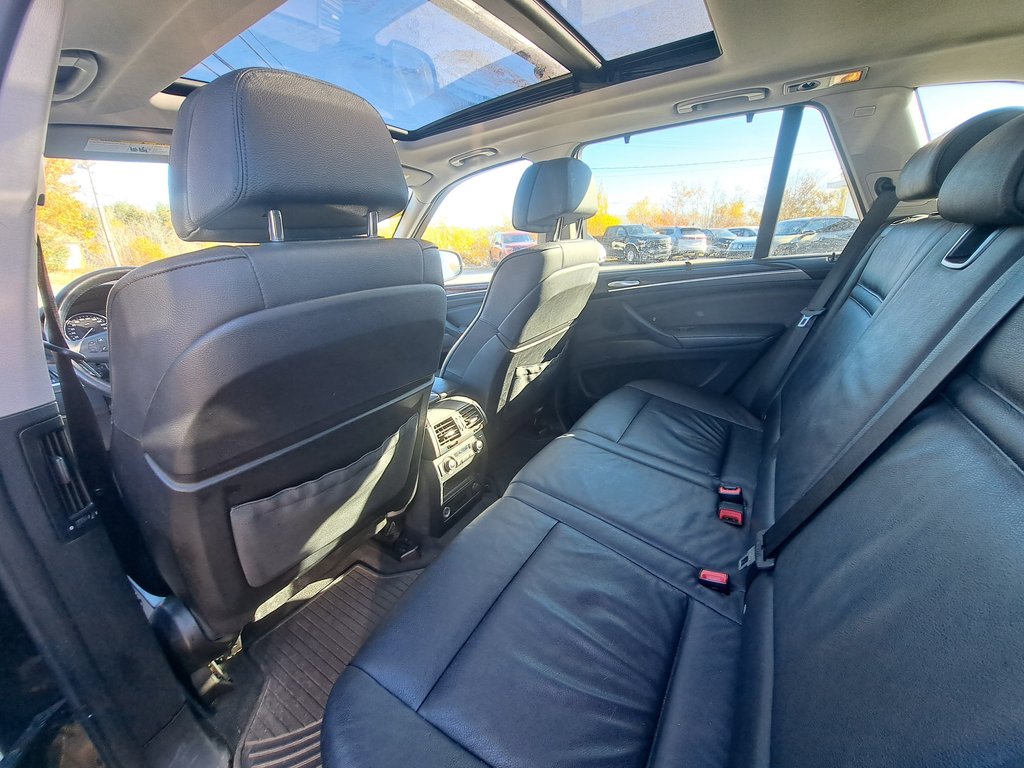2011 BMW X5 35i in Hebbville, Nova Scotia - 22 - w1024h768px