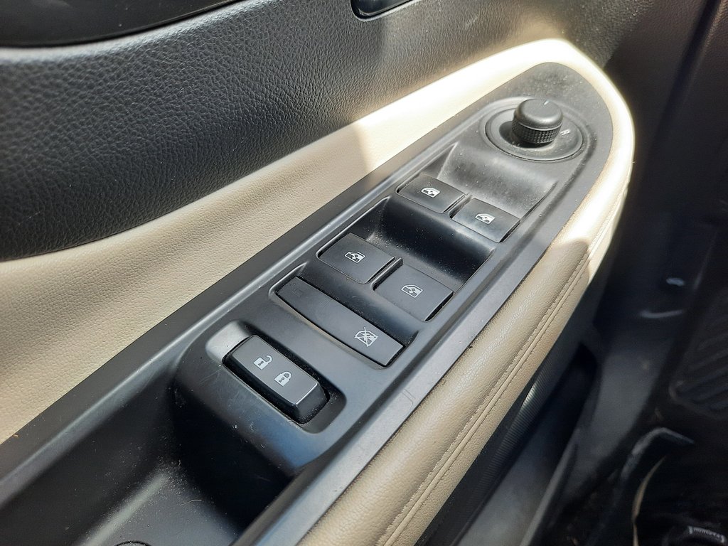 2018 Buick Encore Preferred in Hebbville, Nova Scotia - 10 - w1024h768px