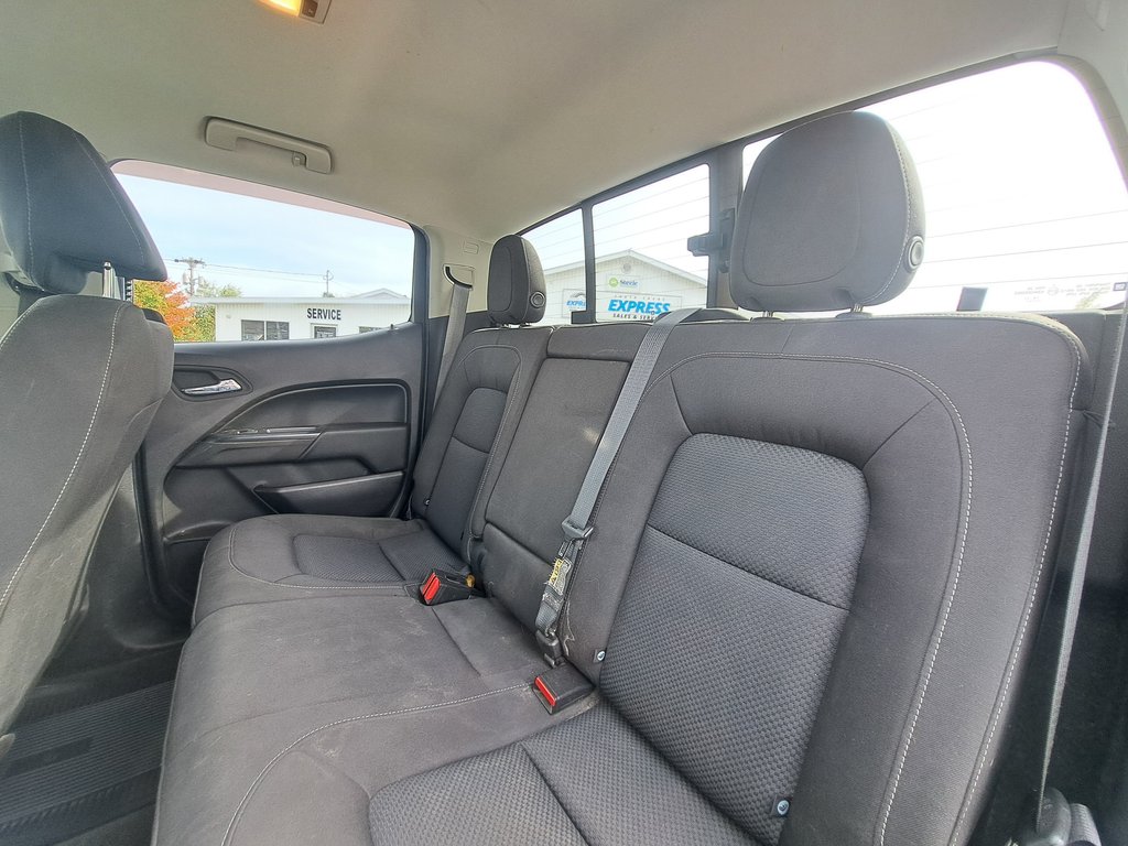 2017 Chevrolet Colorado 4WD LT in Hebbville, Nova Scotia - 23 - w1024h768px