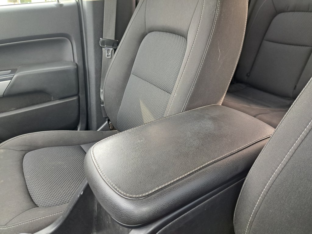 2017 Chevrolet Colorado 4WD LT in Hebbville, Nova Scotia - 16 - w1024h768px