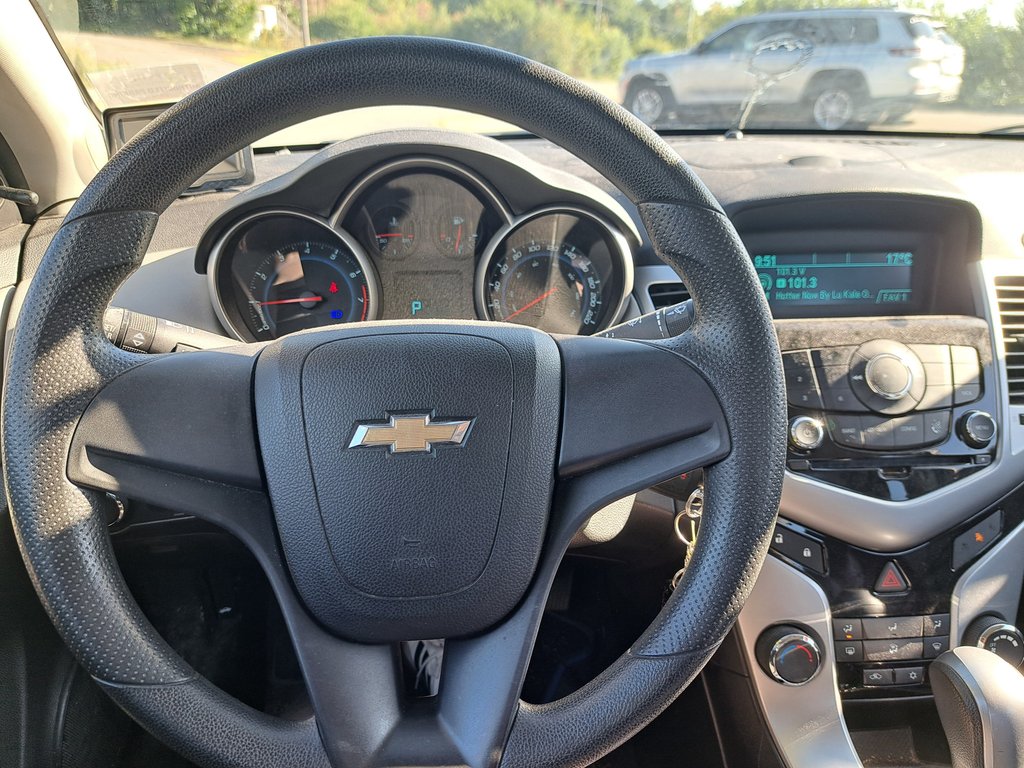 2011 Chevrolet Cruze LS+ w/1SB in Hebbville, Nova Scotia - 11 - w1024h768px