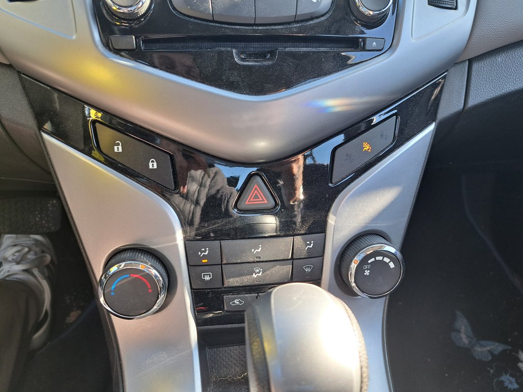 2011 Chevrolet Cruze LS+ w/1SB in Hebbville, Nova Scotia - 15 - w1024h768px