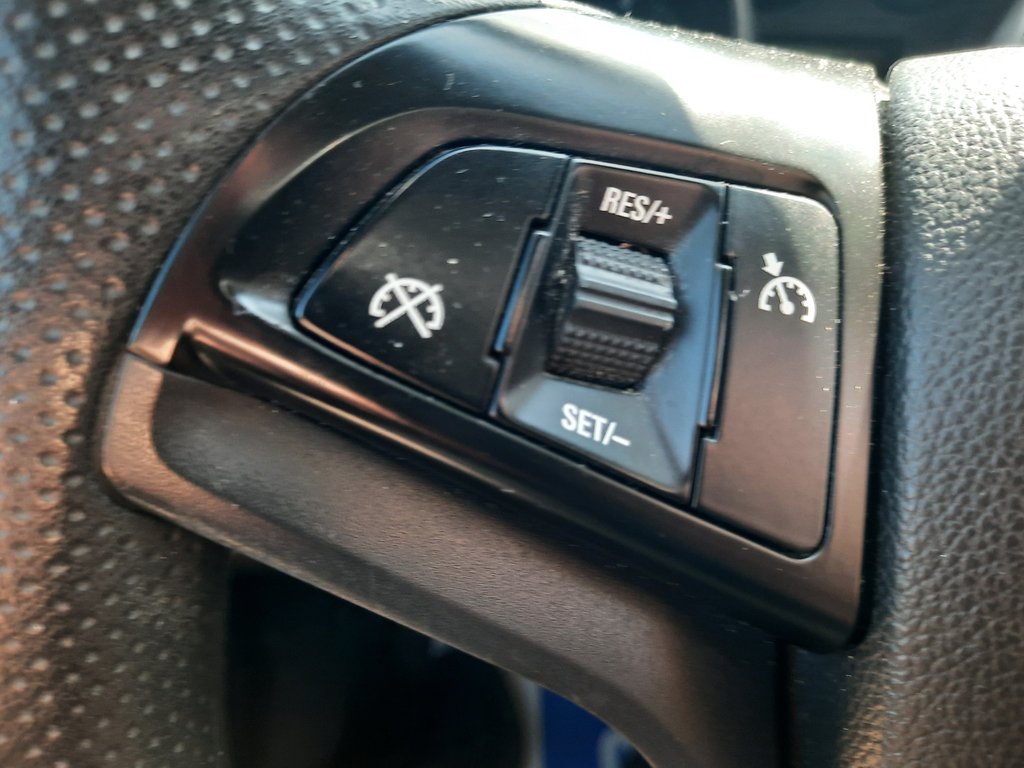 2012 Chevrolet Cruze LT Turbo w/1SA in Hebbville, Nova Scotia - 14 - w1024h768px