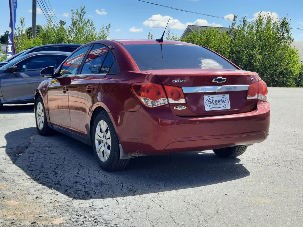 2014 Chevrolet Cruze 1LT in Hebbville, Nova Scotia - 8 - w1024h768px