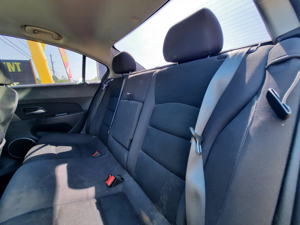 2014 Chevrolet Cruze 1LT in Hebbville, Nova Scotia - 20 - w1024h768px