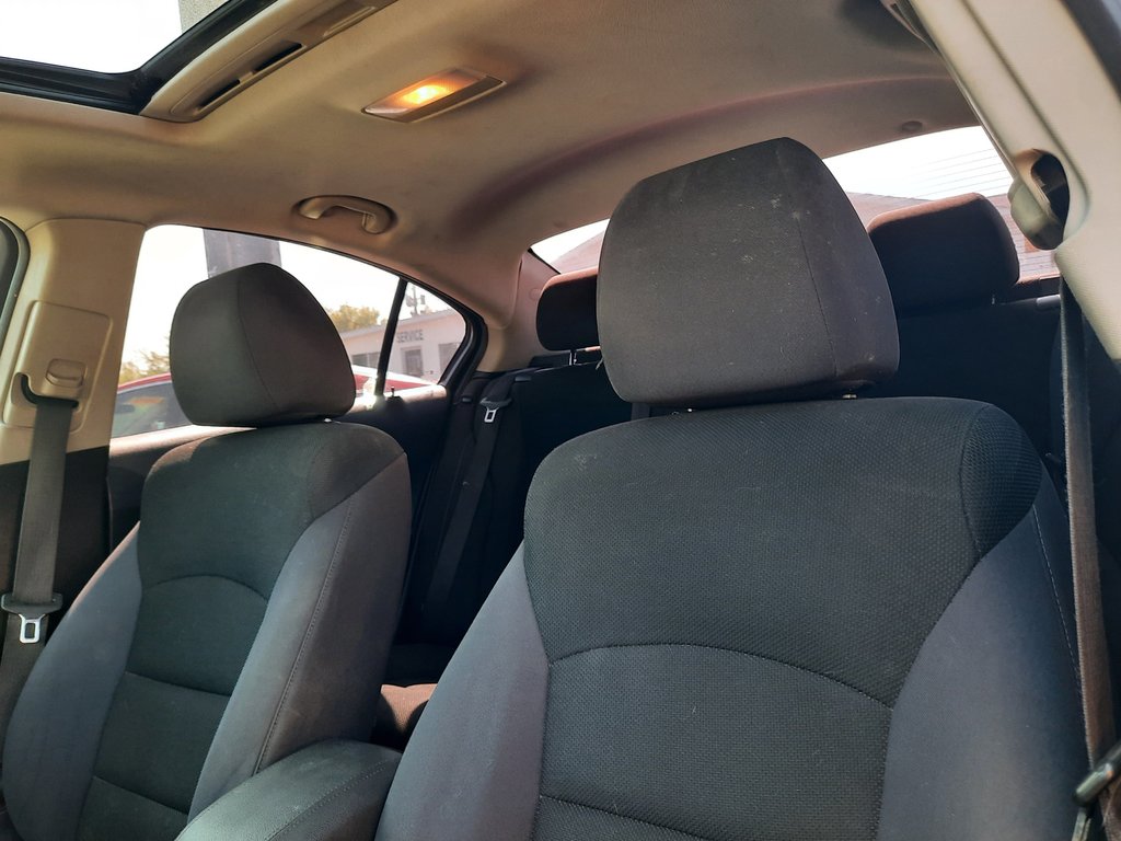 2014 Chevrolet Cruze 1LT in Hebbville, Nova Scotia - 4 - w1024h768px