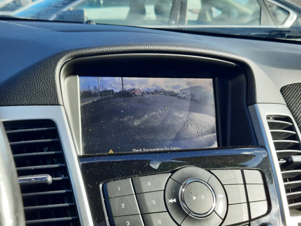 2014 Chevrolet Cruze 2LT in Hebbville, Nova Scotia - 16 - w1024h768px