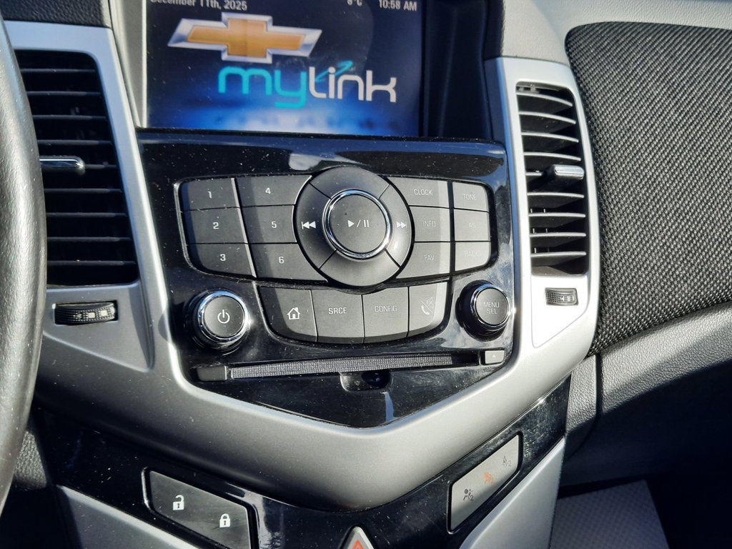 2014 Chevrolet Cruze 2LT in Hebbville, Nova Scotia - 17 - w1024h768px